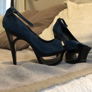 Jessica Simpson suede platforms
